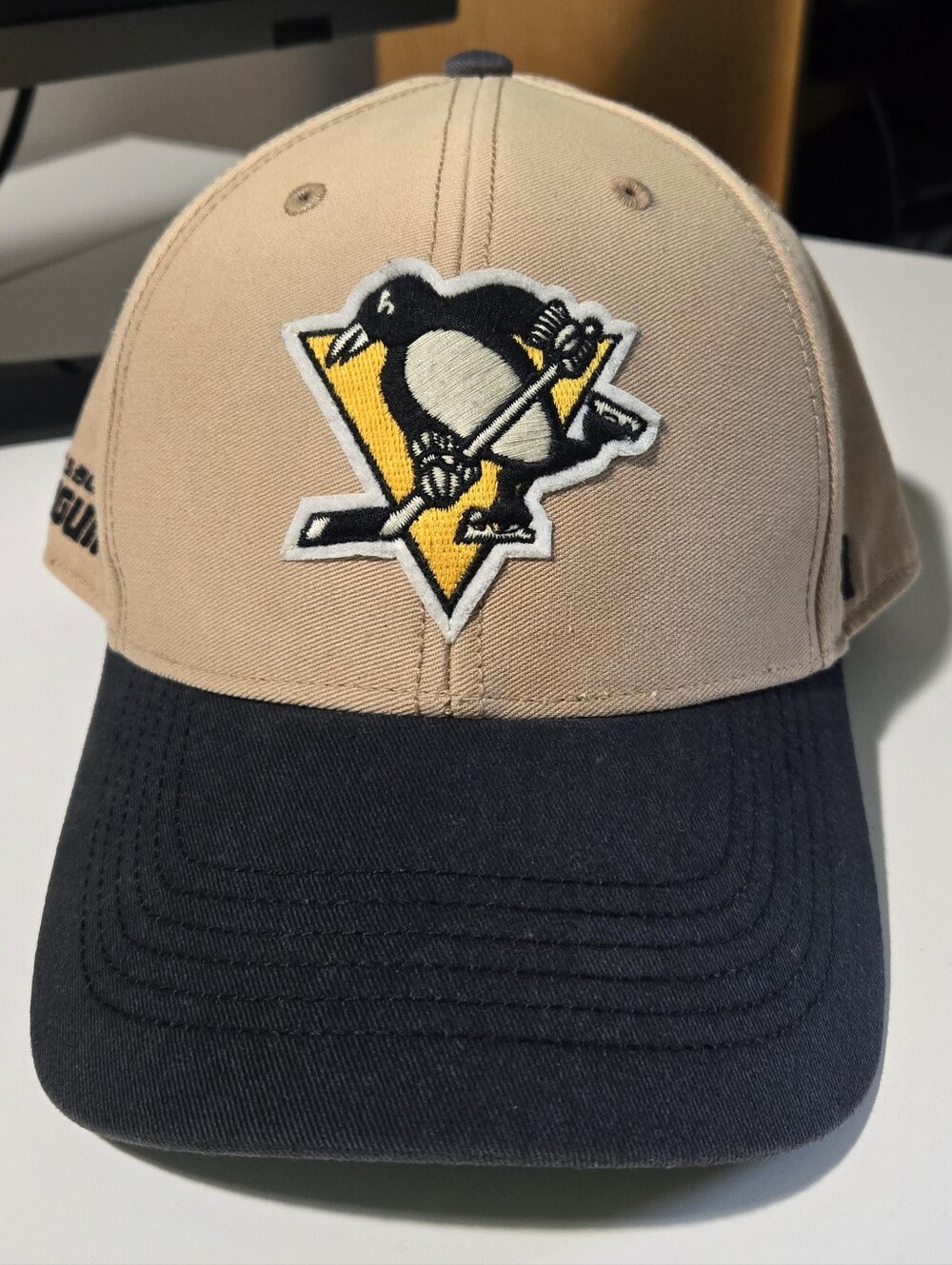 47 Brand Pittsburgh Penguins Khaki/Black Dusted Sedgwick MVP Baseball Cap Hat